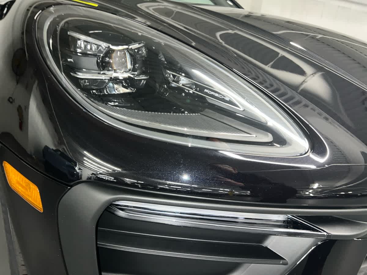 new 2026 Porsche Macan car