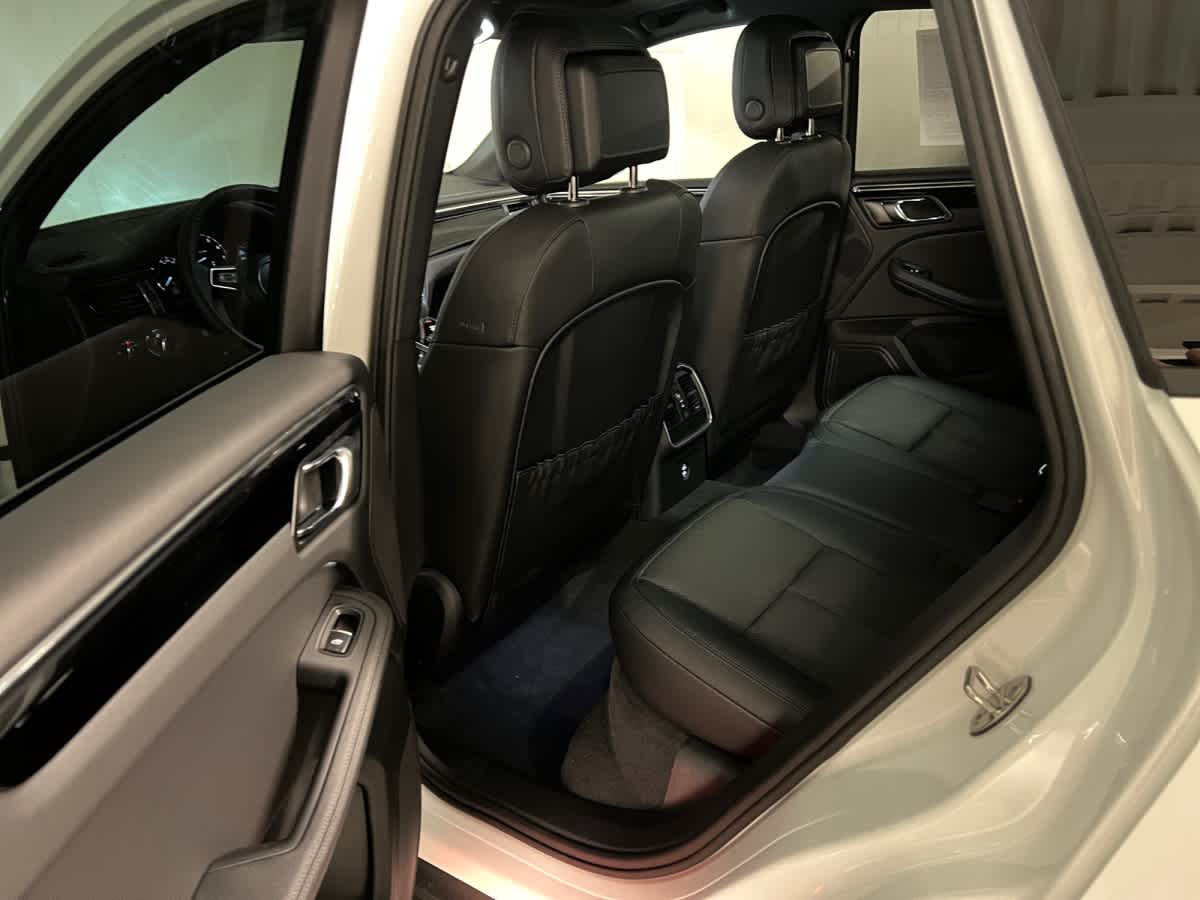 new 2026 Porsche Macan car