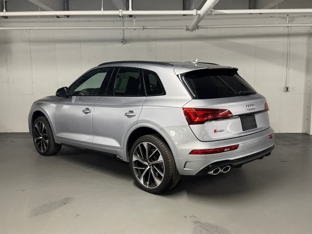 used 2024 Audi SQ5 car, priced at $46,998