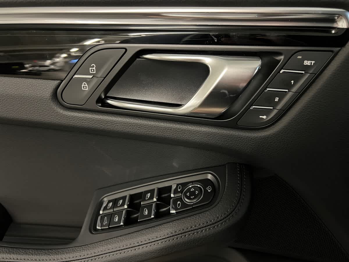 new 2026 Porsche Macan car