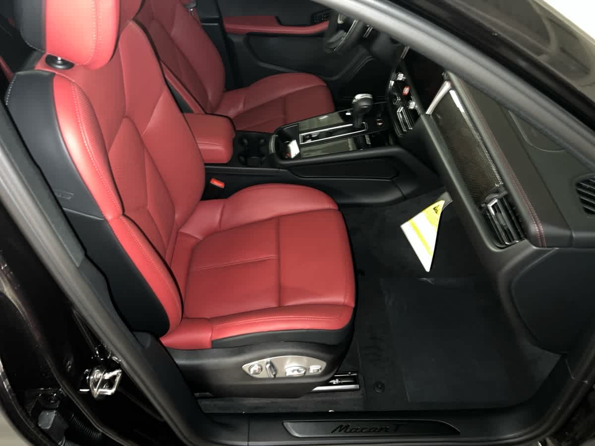 new 2026 Porsche Macan car