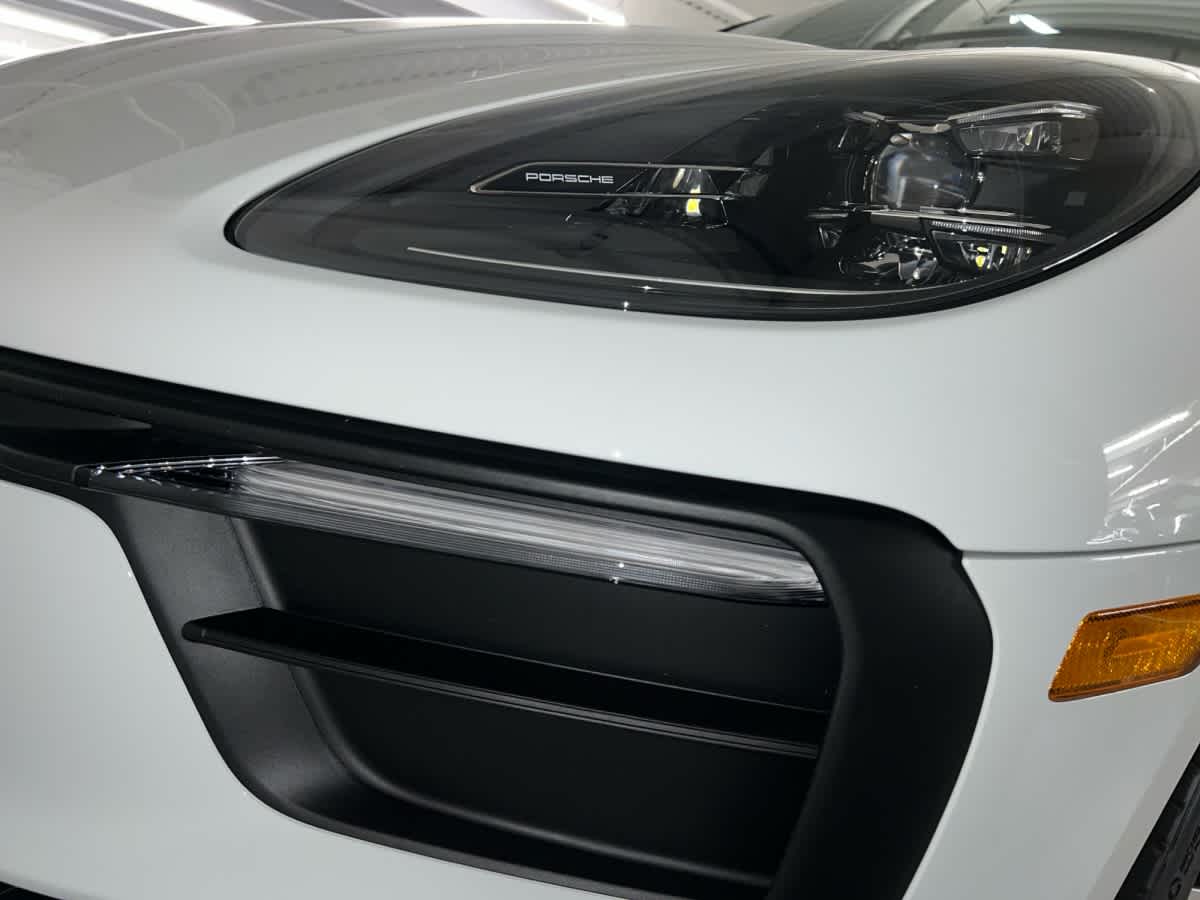 new 2026 Porsche Macan car