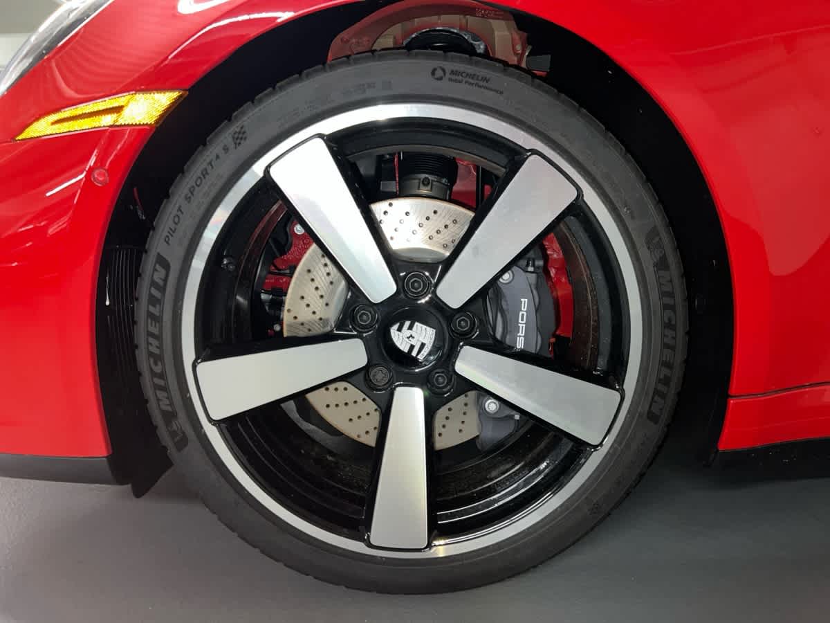 new 2026 Porsche 911 car
