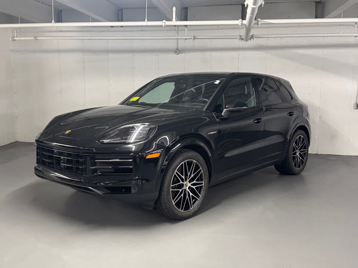 2024 Porsche Cayenne E-Hybrid