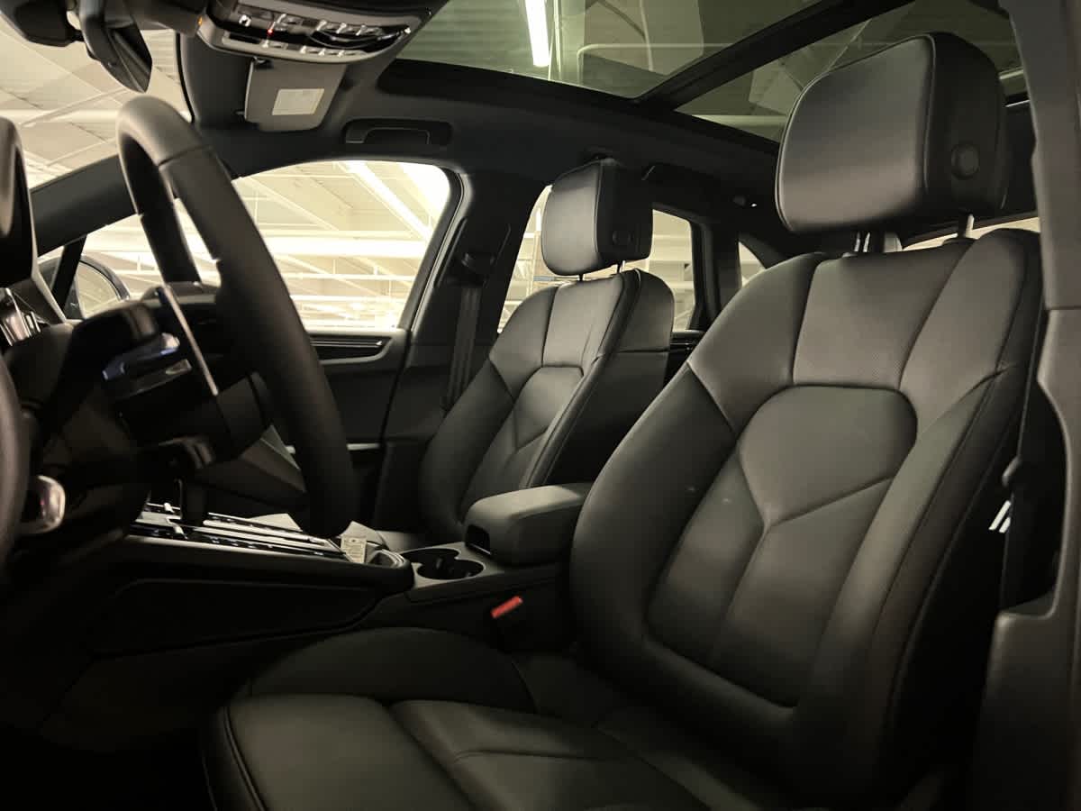new 2026 Porsche Macan car