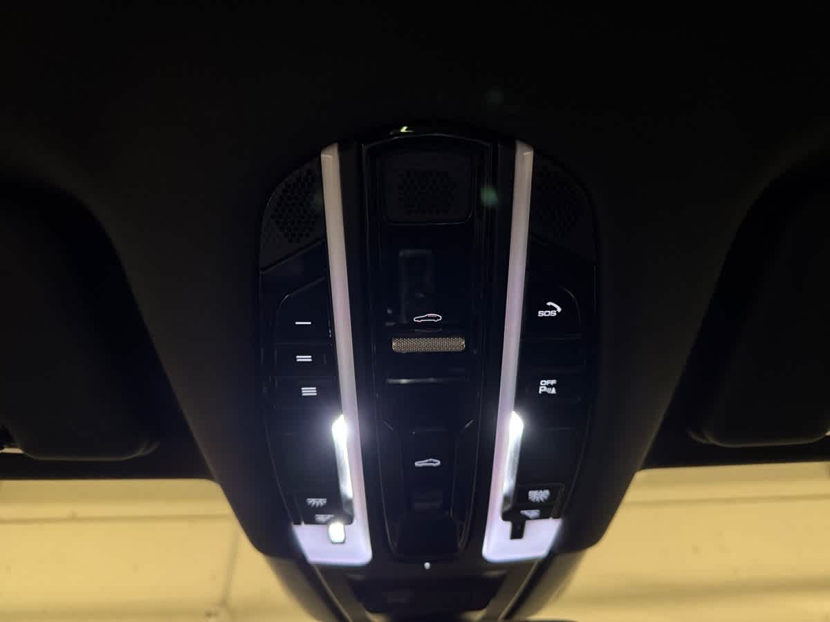 used 2022 Porsche Cayenne car, priced at $59,498