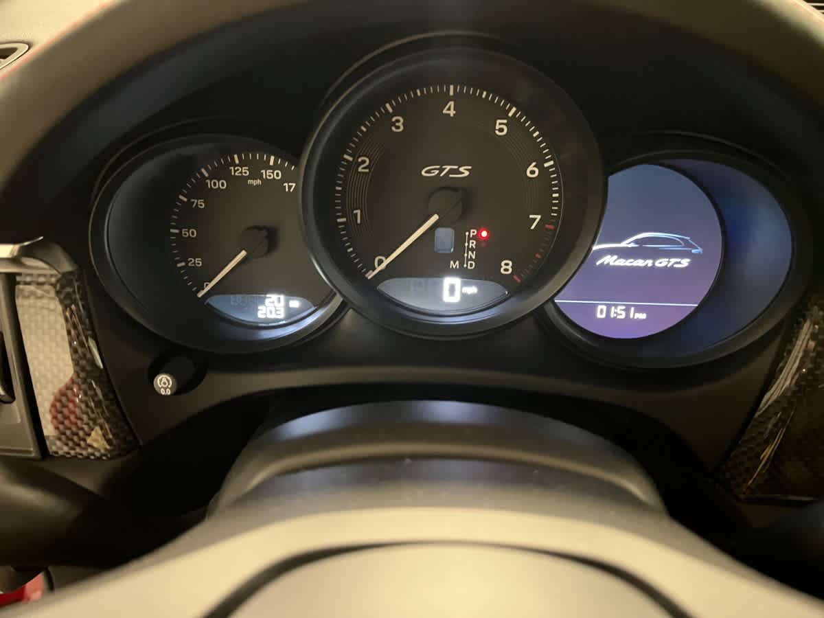 new 2026 Porsche Macan car