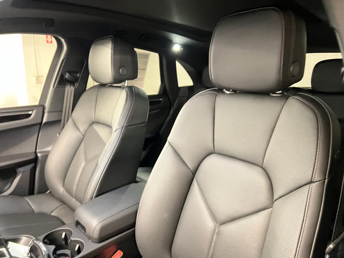 new 2026 Porsche Macan car