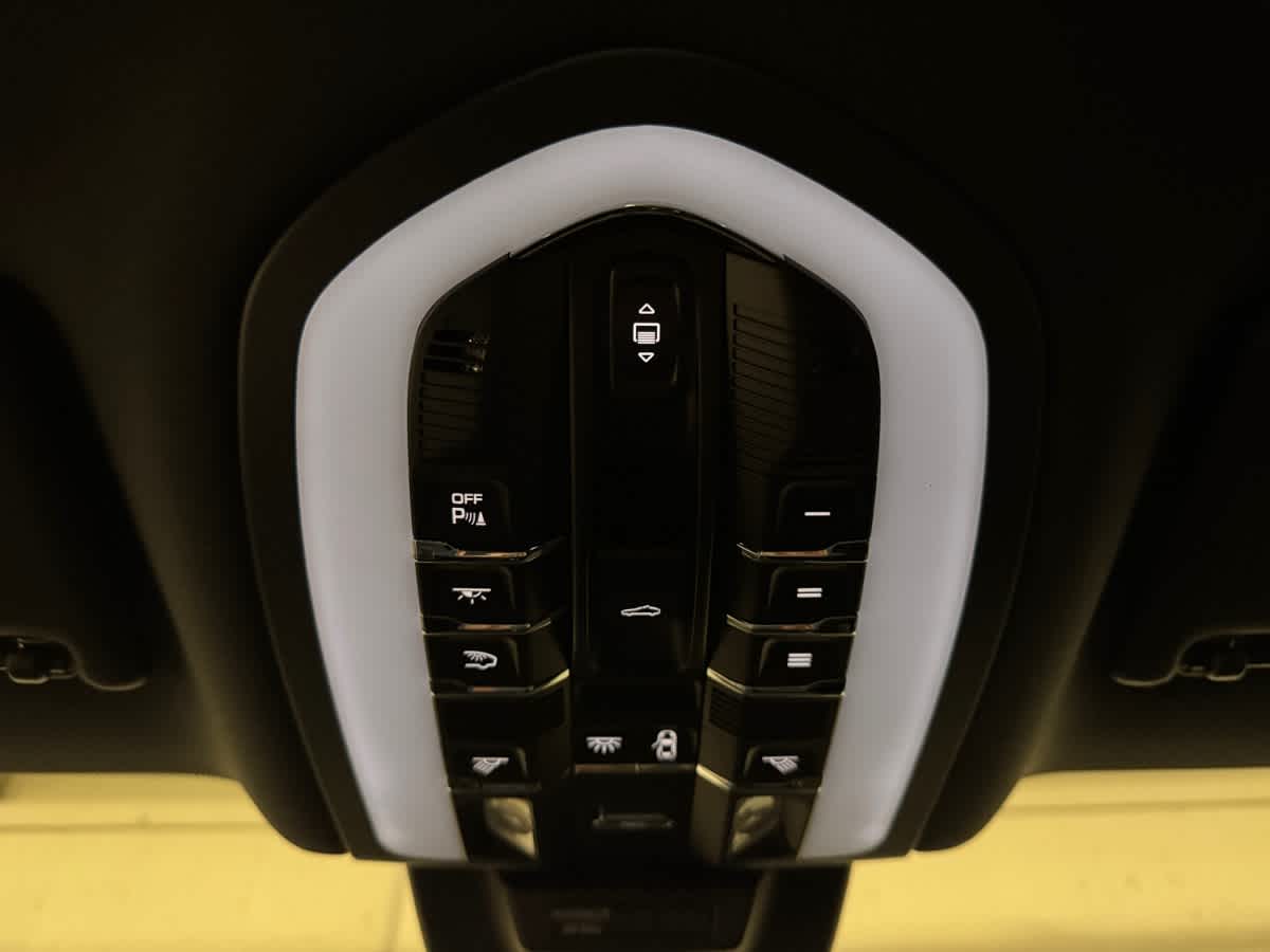 new 2026 Porsche Macan car