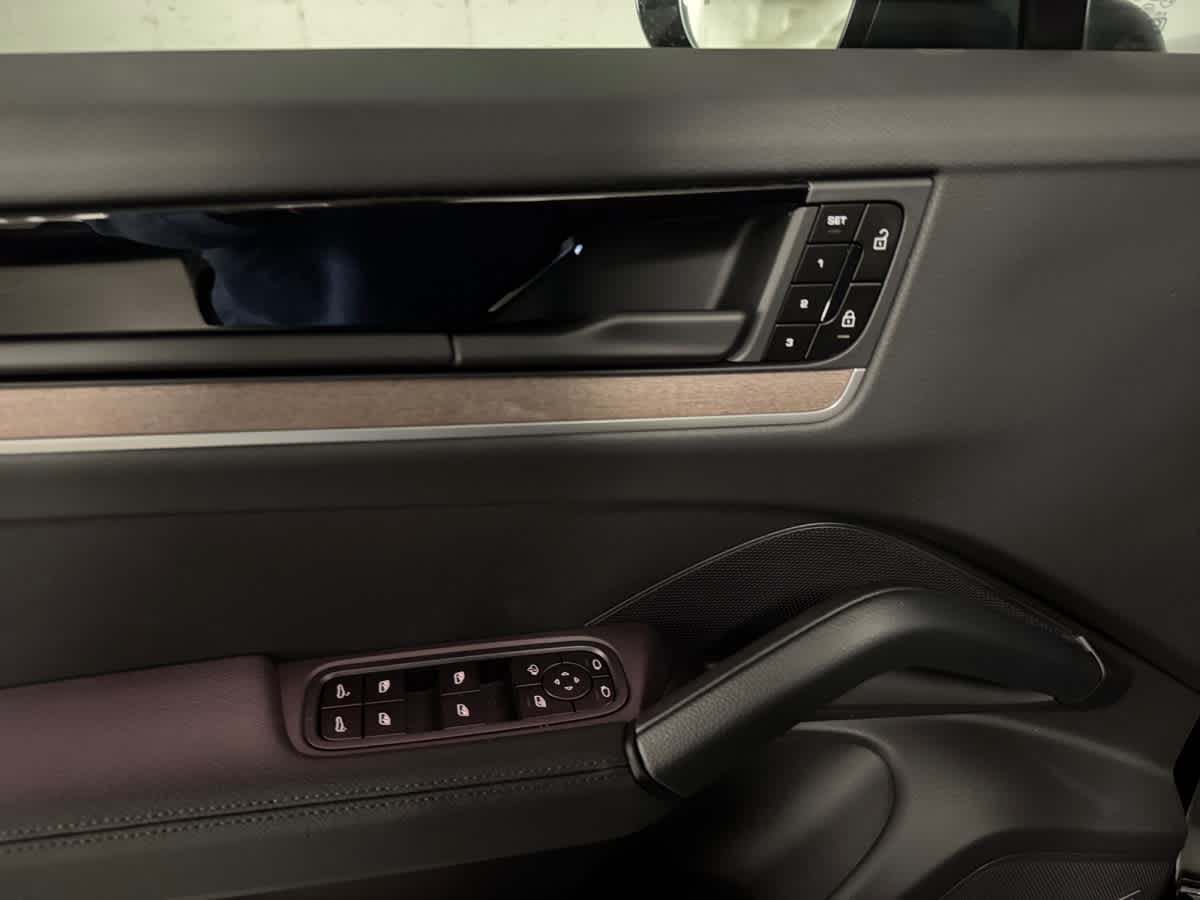 new 2026 Porsche Cayenne car