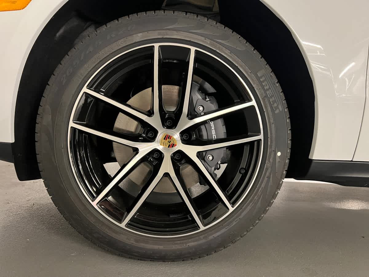 new 2026 Porsche Macan car