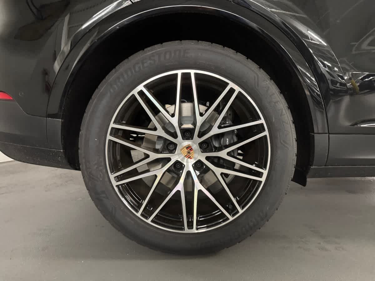 new 2026 Porsche Cayenne car