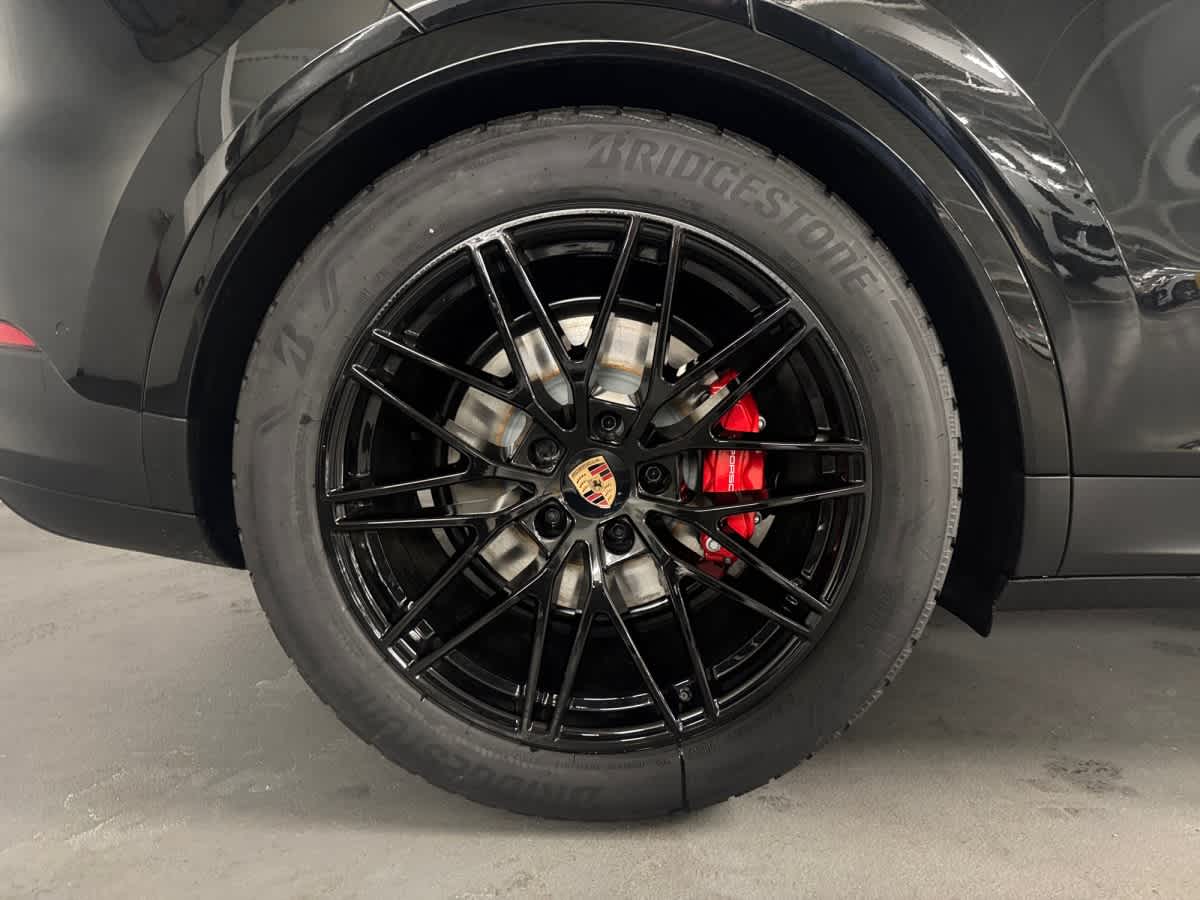 new 2026 Porsche Cayenne car