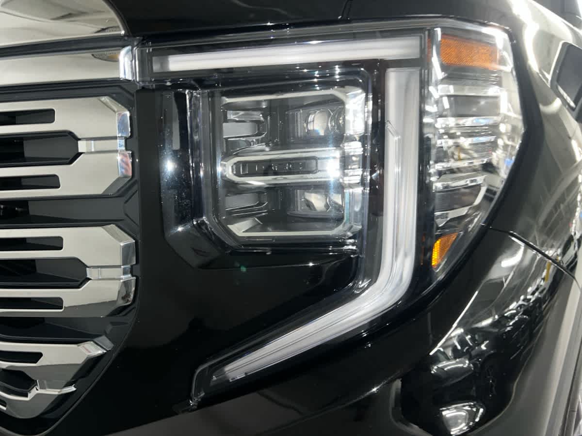 used 2023 GMC Sierra 1500 car, priced at $49,498