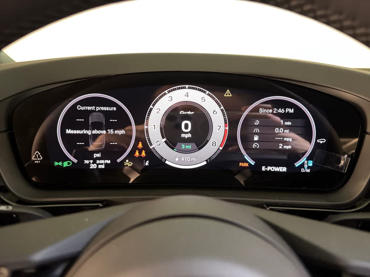 new 2025 Porsche Cayenne car