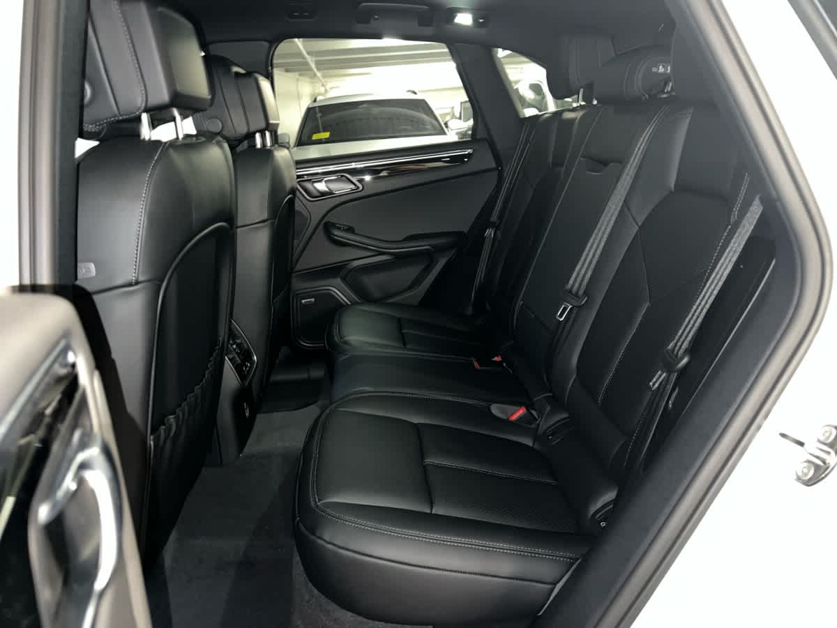 new 2026 Porsche Macan car