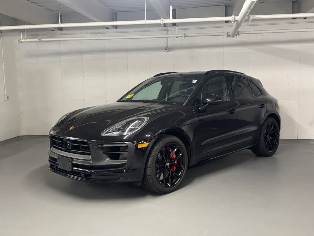2025 Porsche Macan SUV 