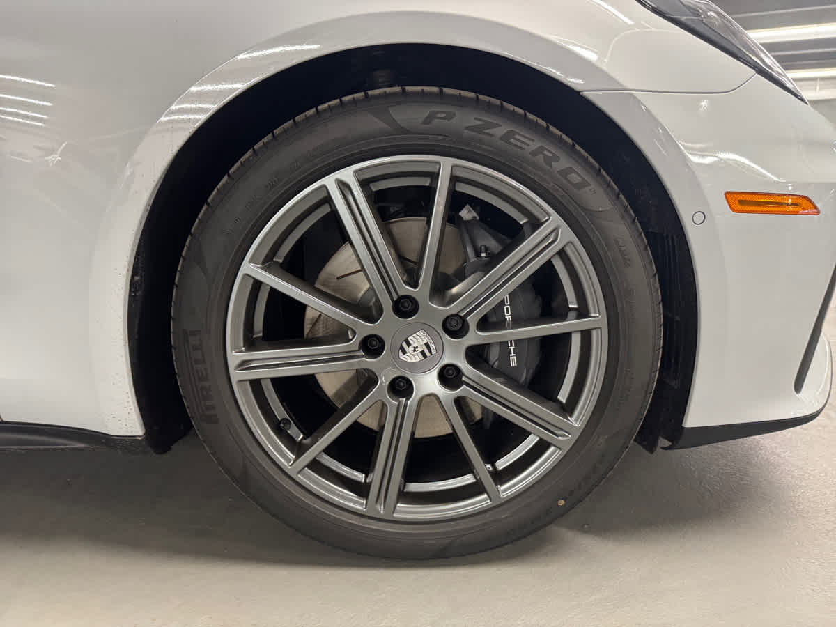 2026 Porsche Panamera Base - Photo 8