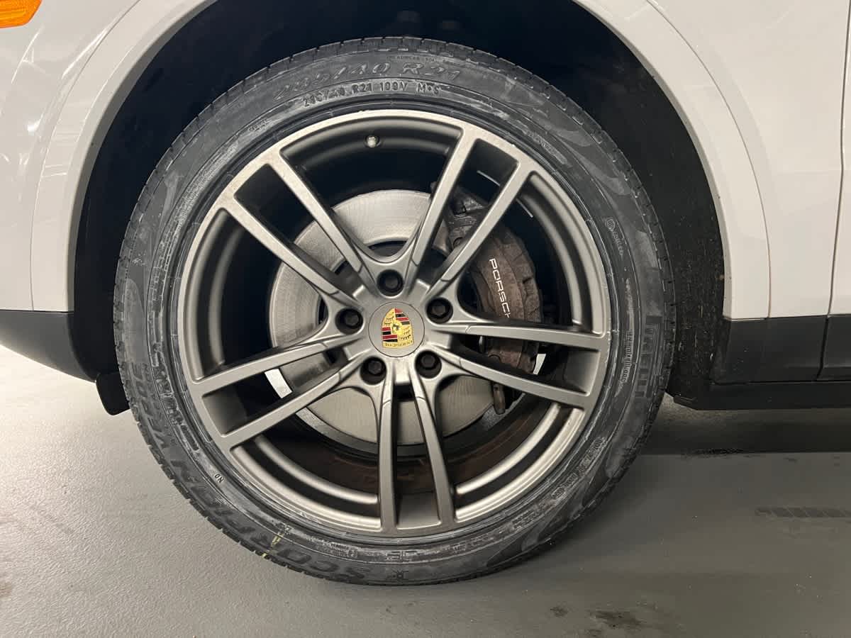 used 2022 Porsche Cayenne car, priced at $64,498