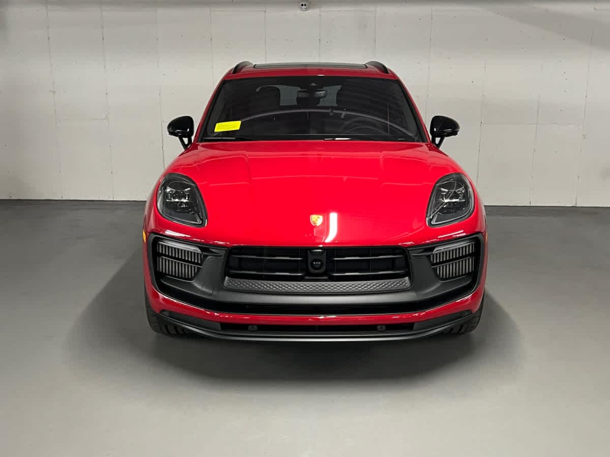 new 2026 Porsche Macan car