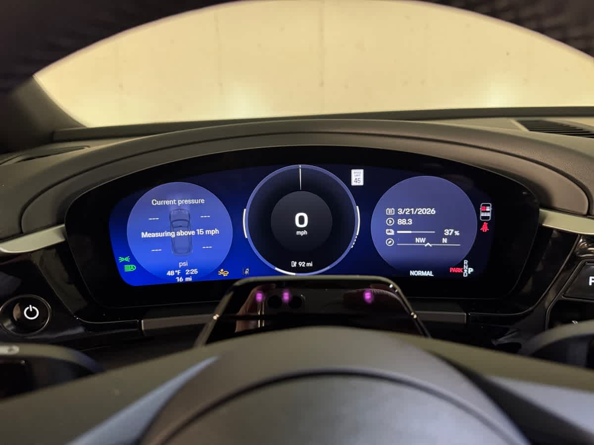 new 2026 Porsche Macan car