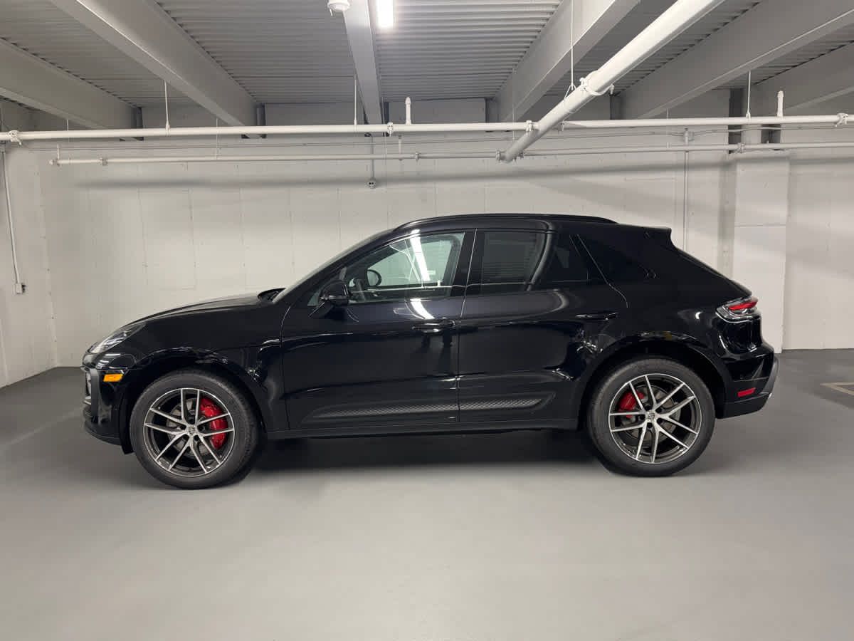 new 2026 Porsche Macan car