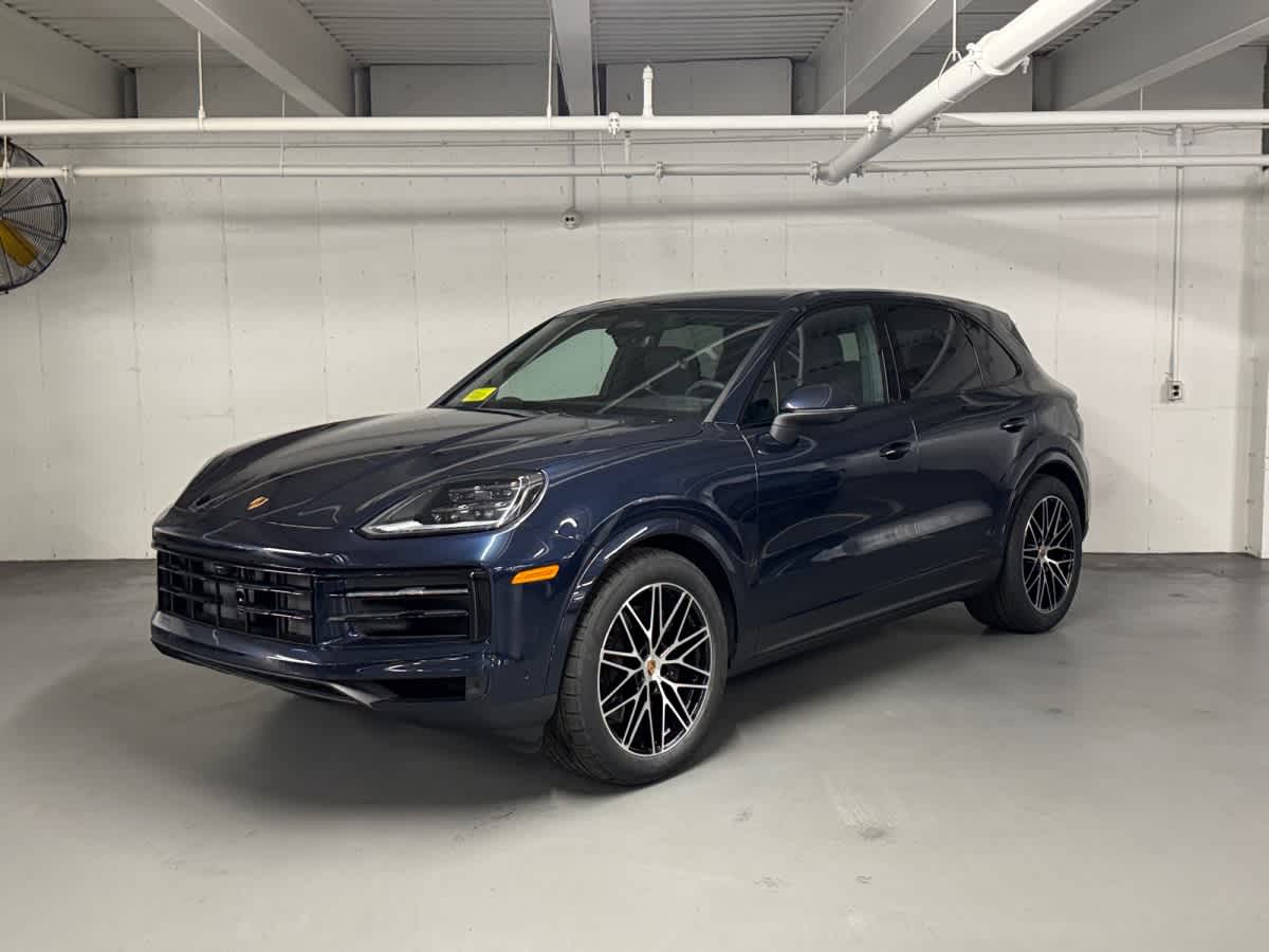 Algarve Blue 2026 Porsche Cayenne AWD SUV / Crossover All-Wheel Drive Automatic