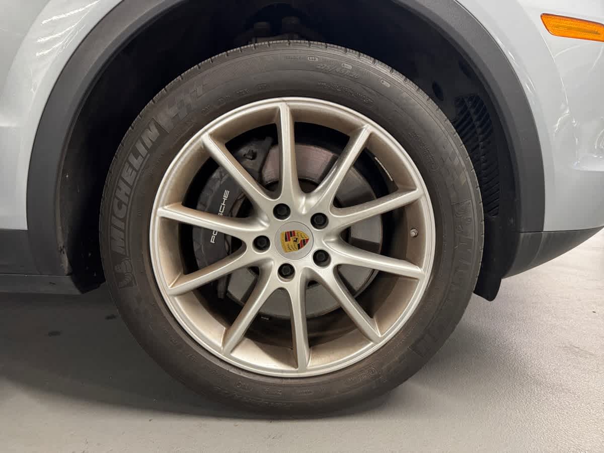 used 2022 Porsche Cayenne car, priced at $59,498