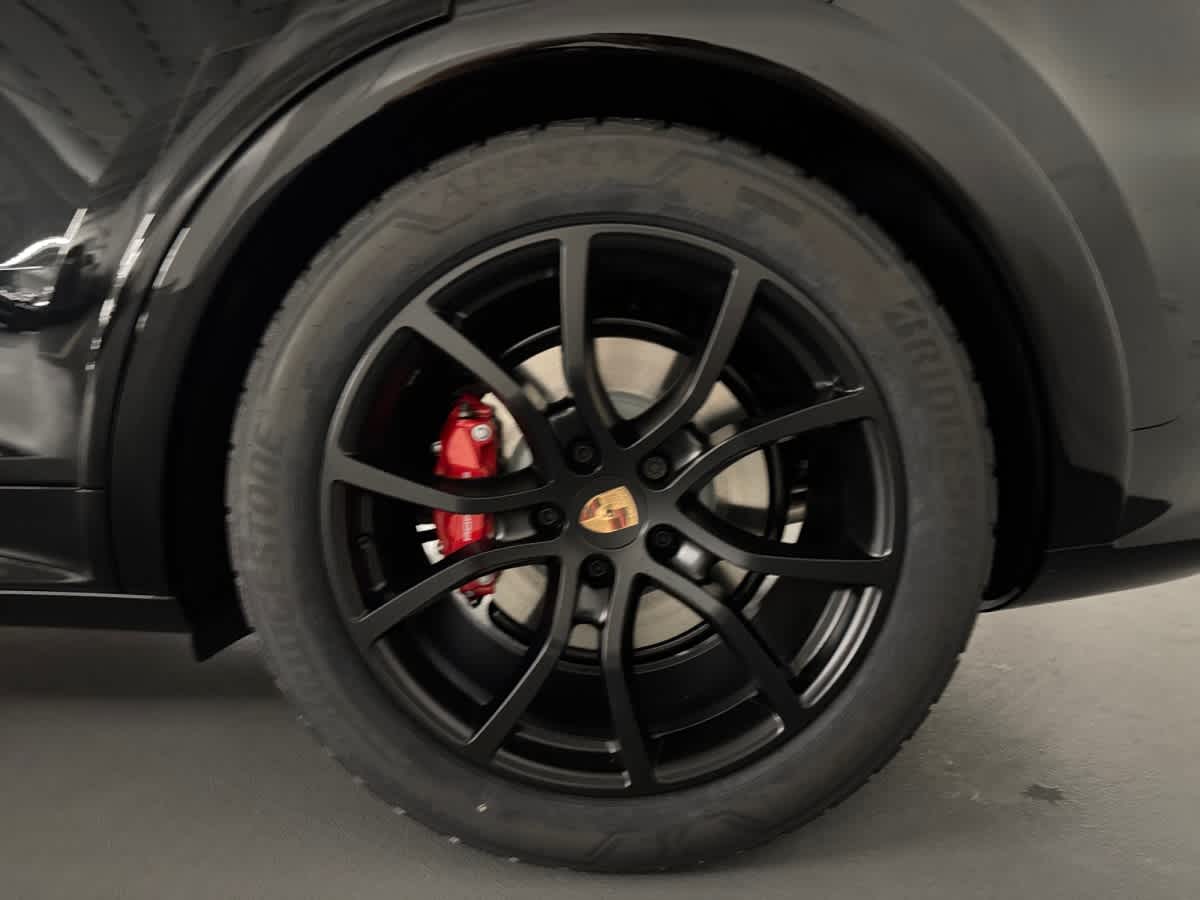 new 2026 Porsche Cayenne car