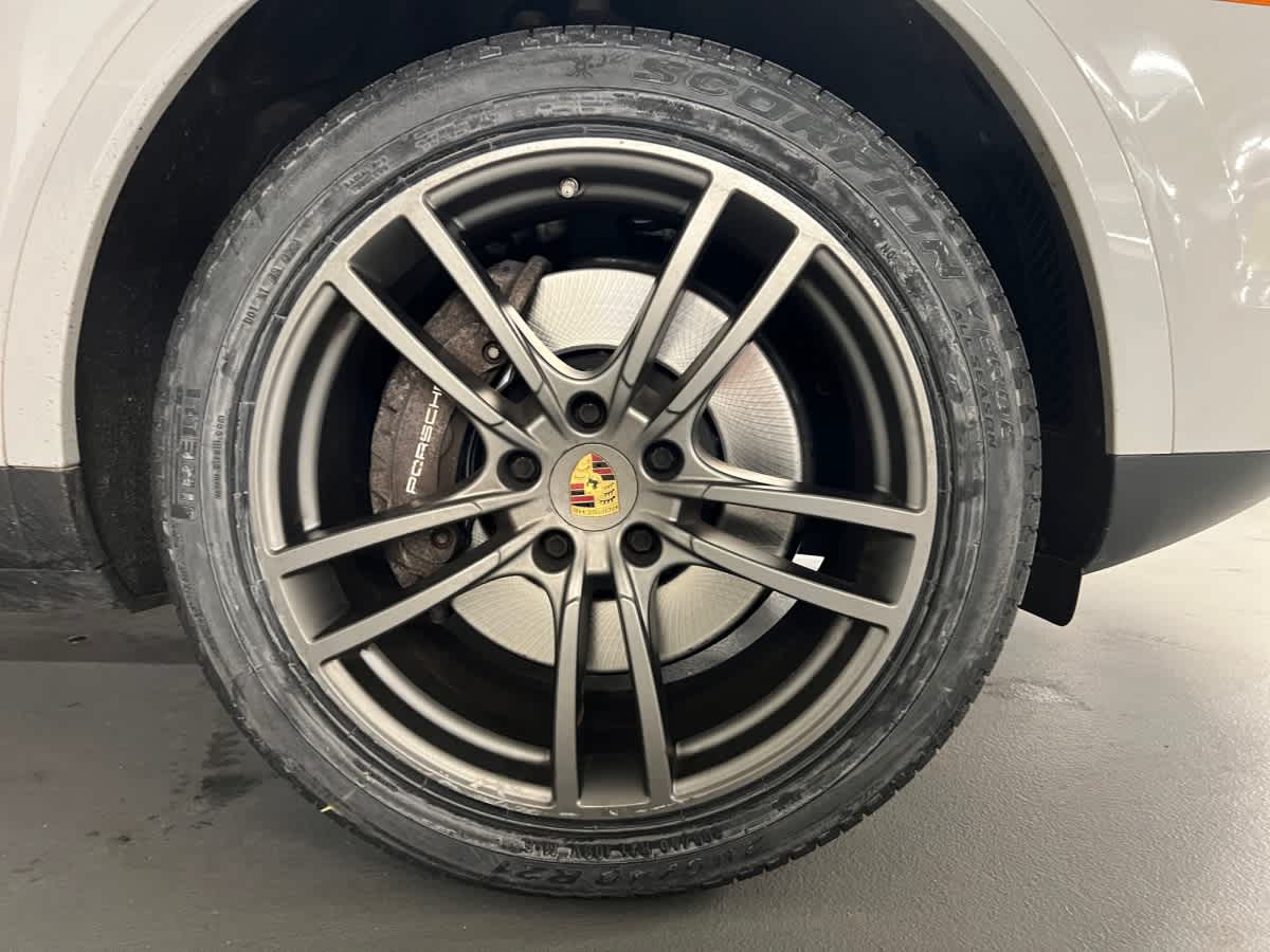 used 2022 Porsche Cayenne car, priced at $64,498