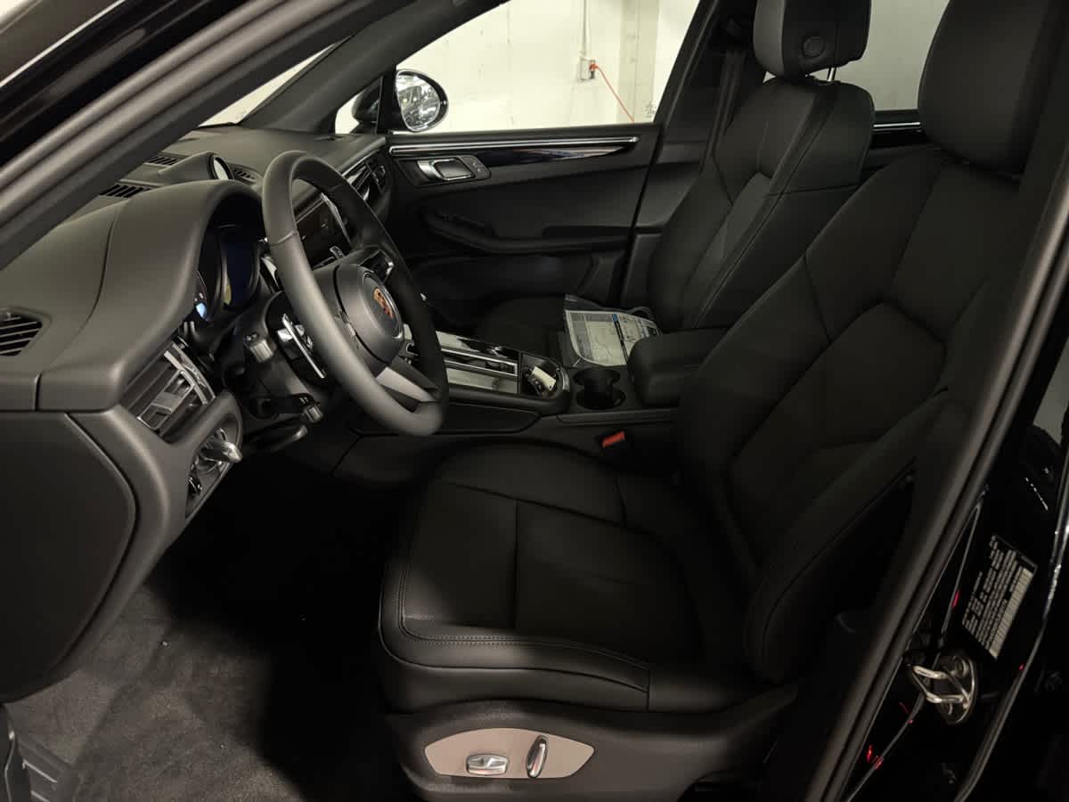 new 2026 Porsche Macan car