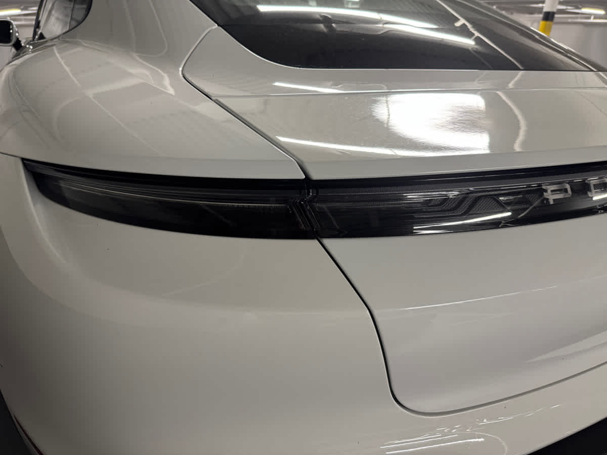 new 2024 Porsche Taycan car