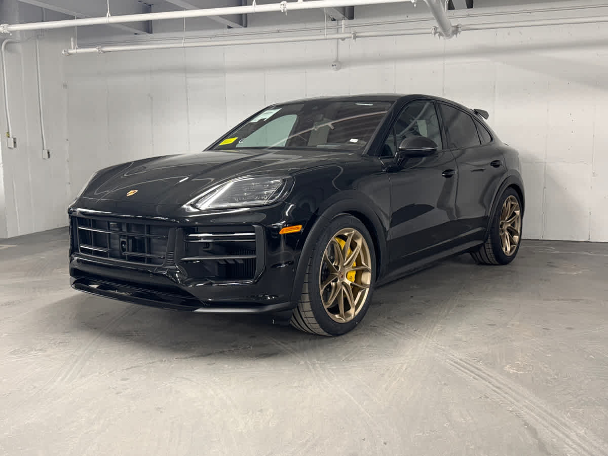 new 2025 Porsche Cayenne car