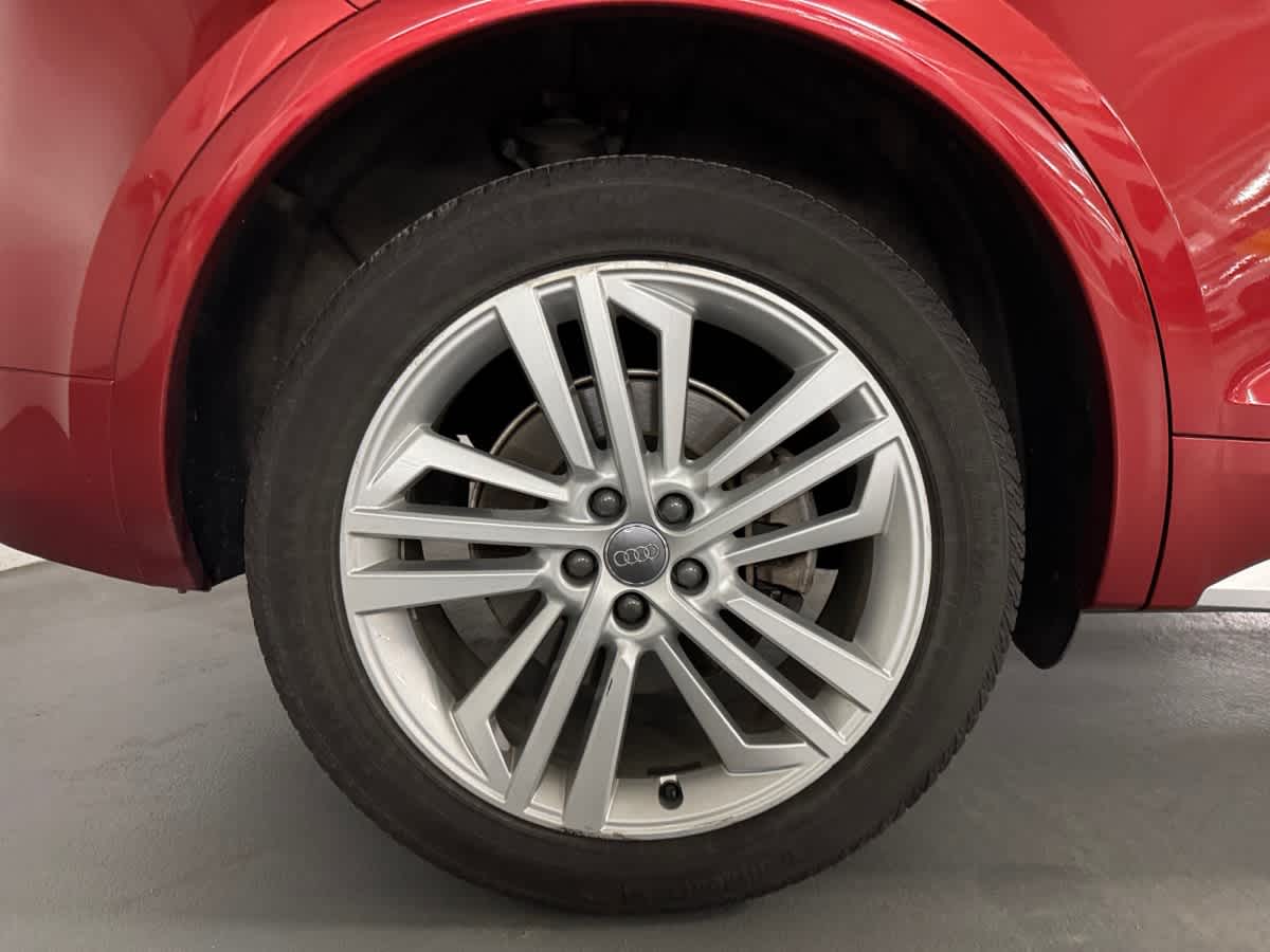 used 2018 Audi Q5 car, priced at $17,998