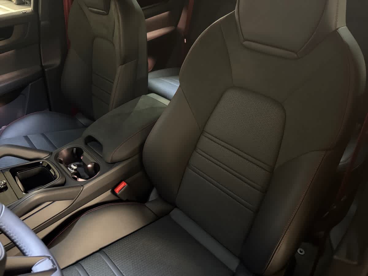 new 2026 Porsche Cayenne car