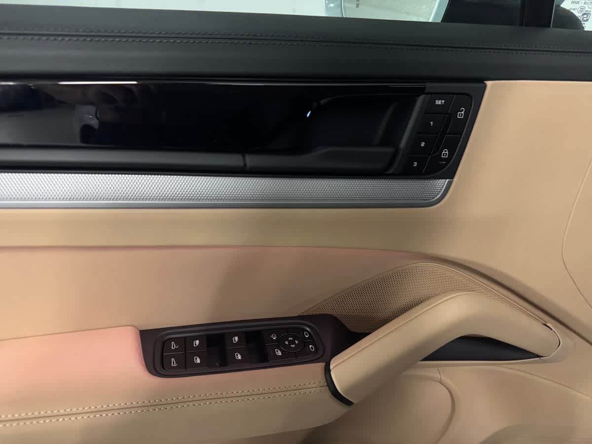 new 2026 Porsche Cayenne car
