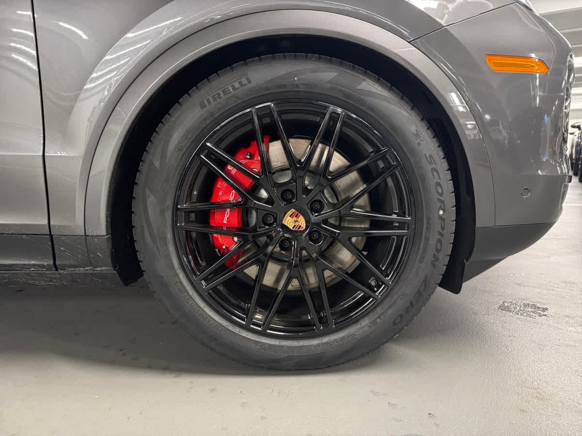 new 2026 Porsche Cayenne car