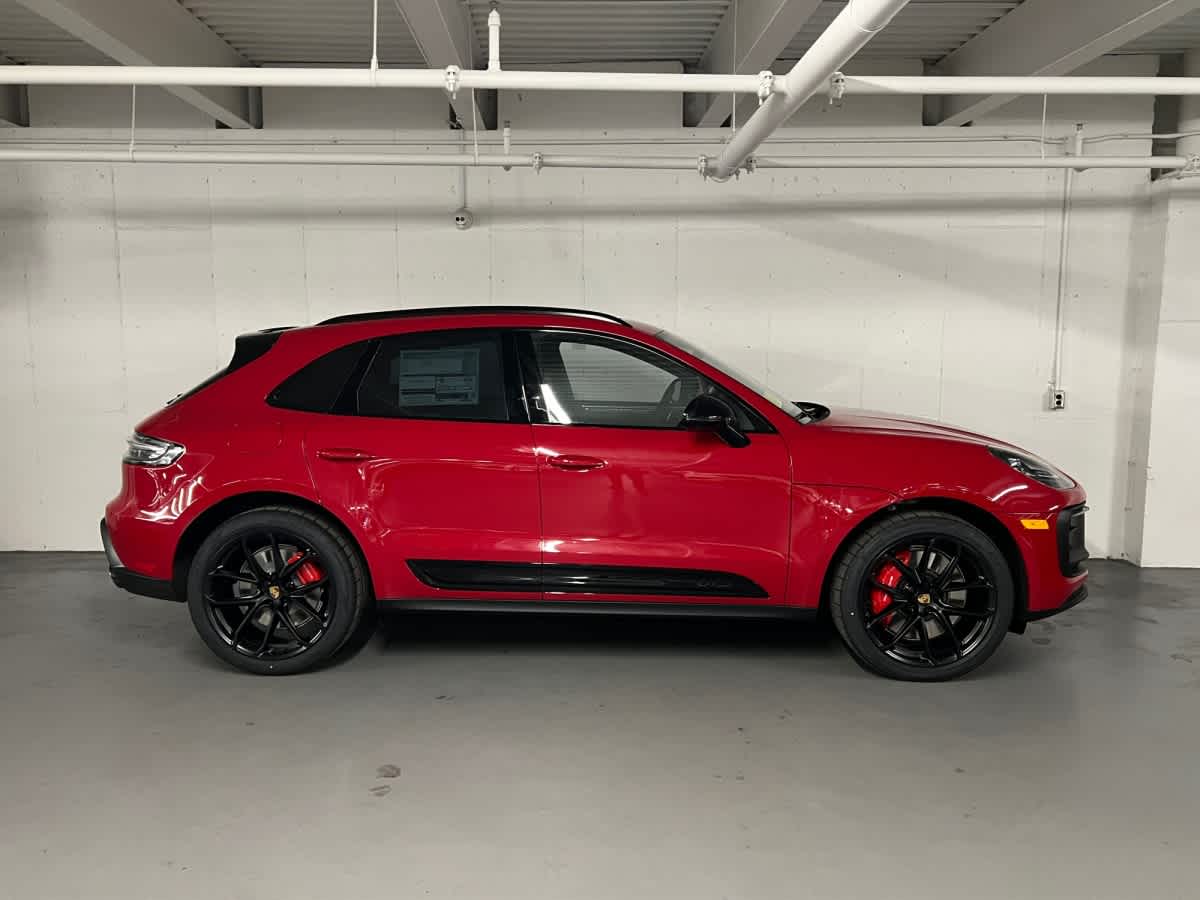 new 2026 Porsche Macan car