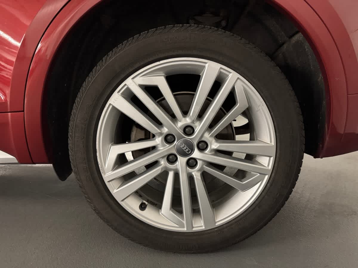 used 2018 Audi Q5 car, priced at $17,998