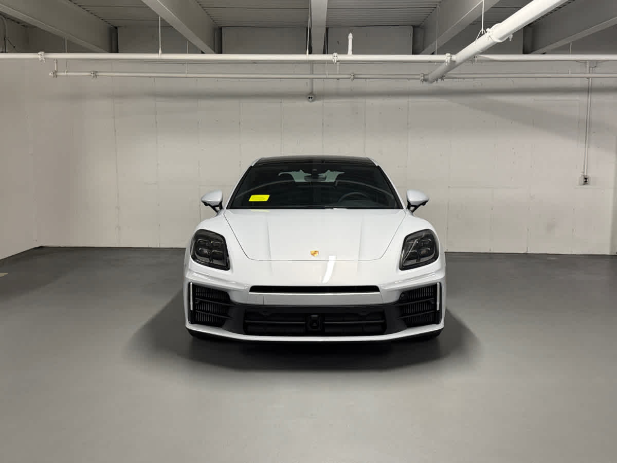 new 2026 Porsche Panamera car