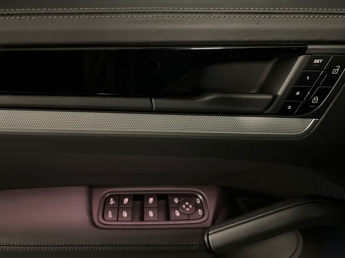 new 2026 Porsche Cayenne car