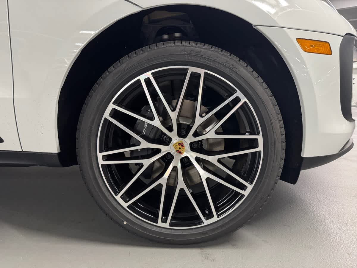 new 2026 Porsche Macan car