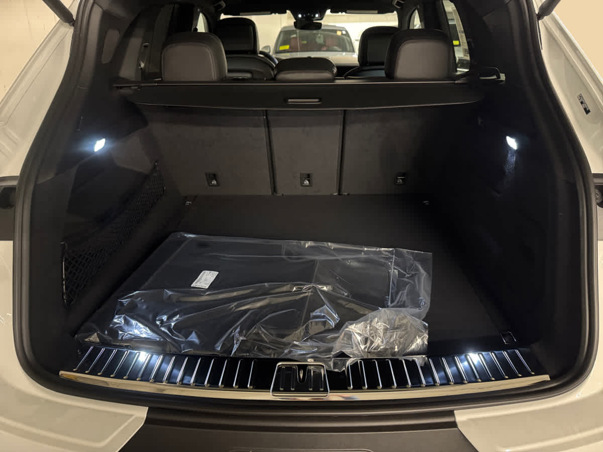 new 2026 Porsche Cayenne car