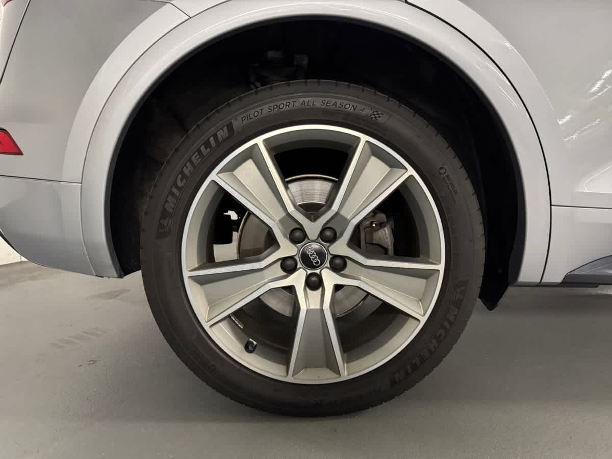 used 2020 Audi Q5 car, priced at $19,998