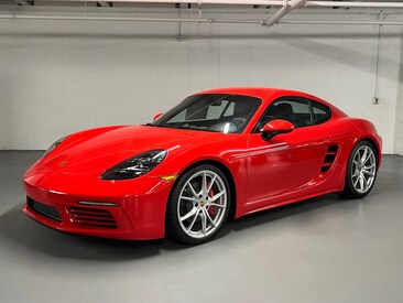 2025 Porsche 718 Cayman S Coupe