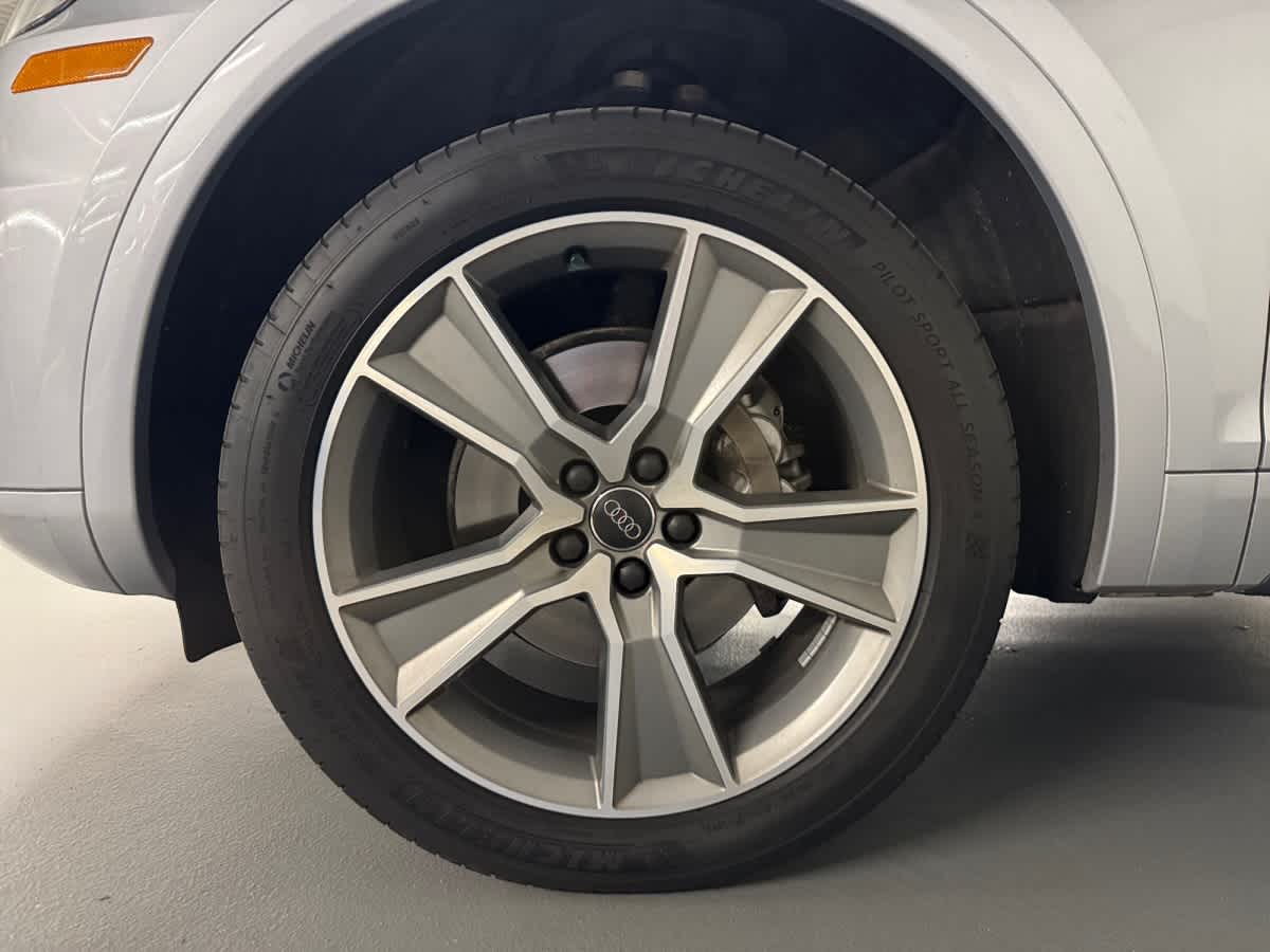 used 2020 Audi Q5 car, priced at $19,998