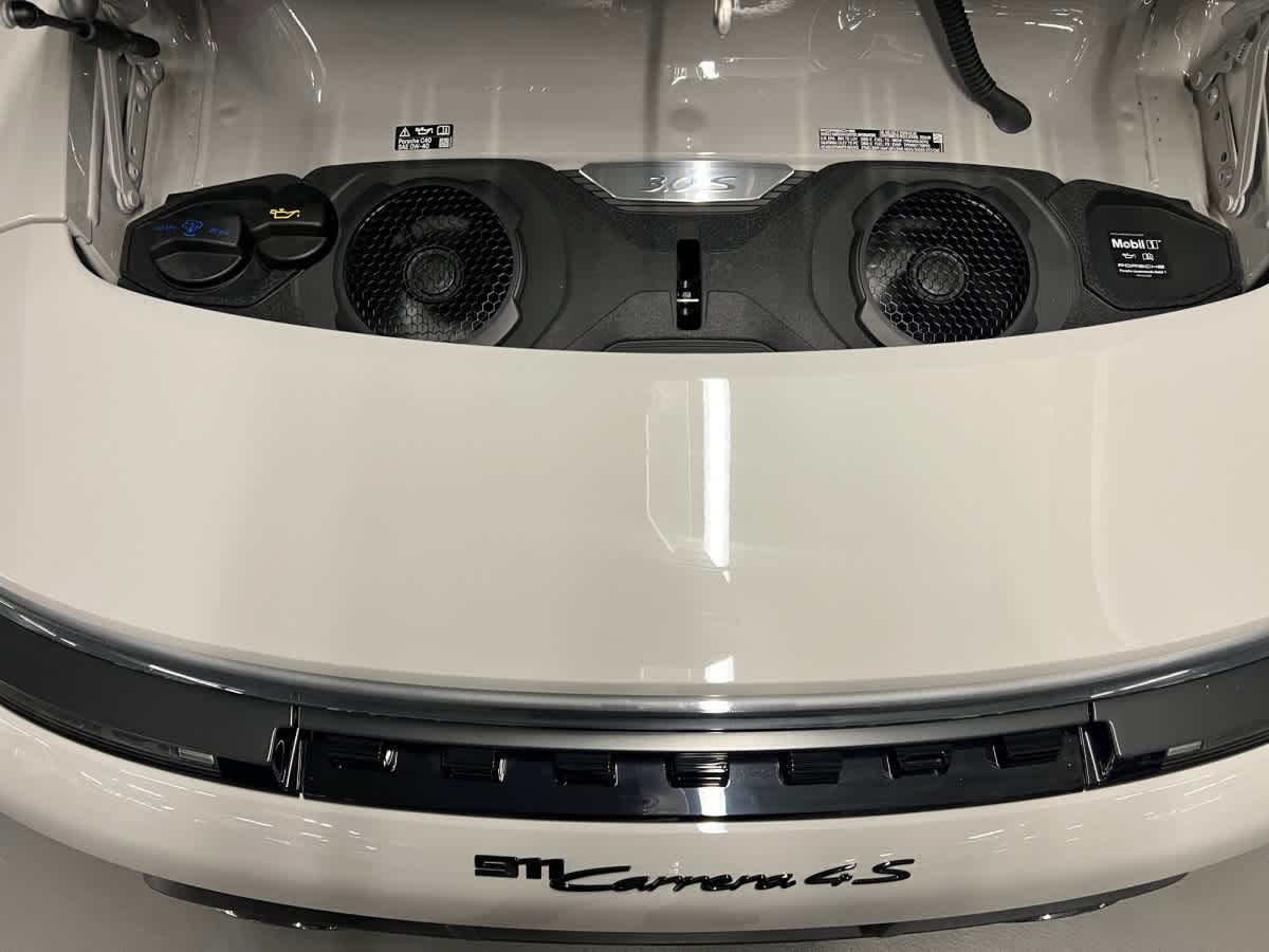 new 2026 Porsche 911 car