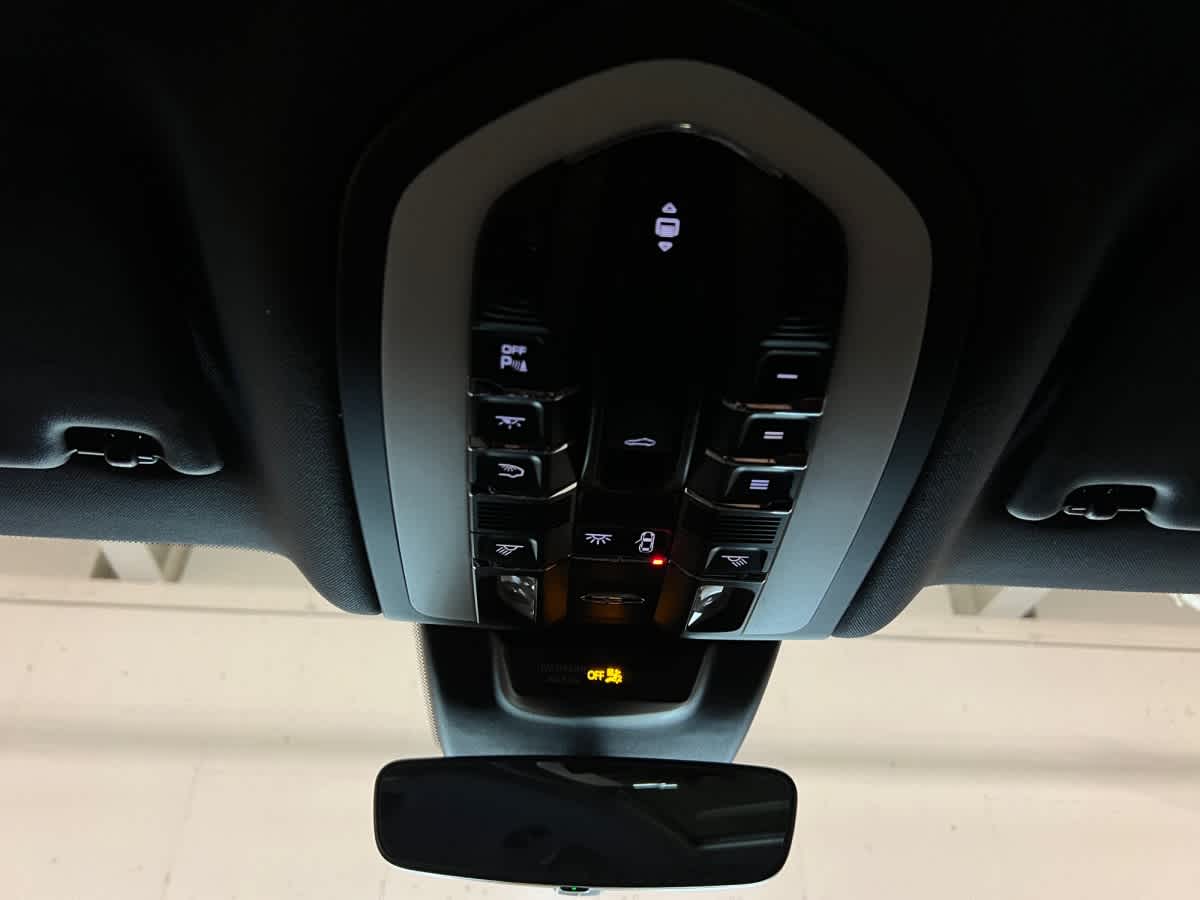 new 2026 Porsche Macan car