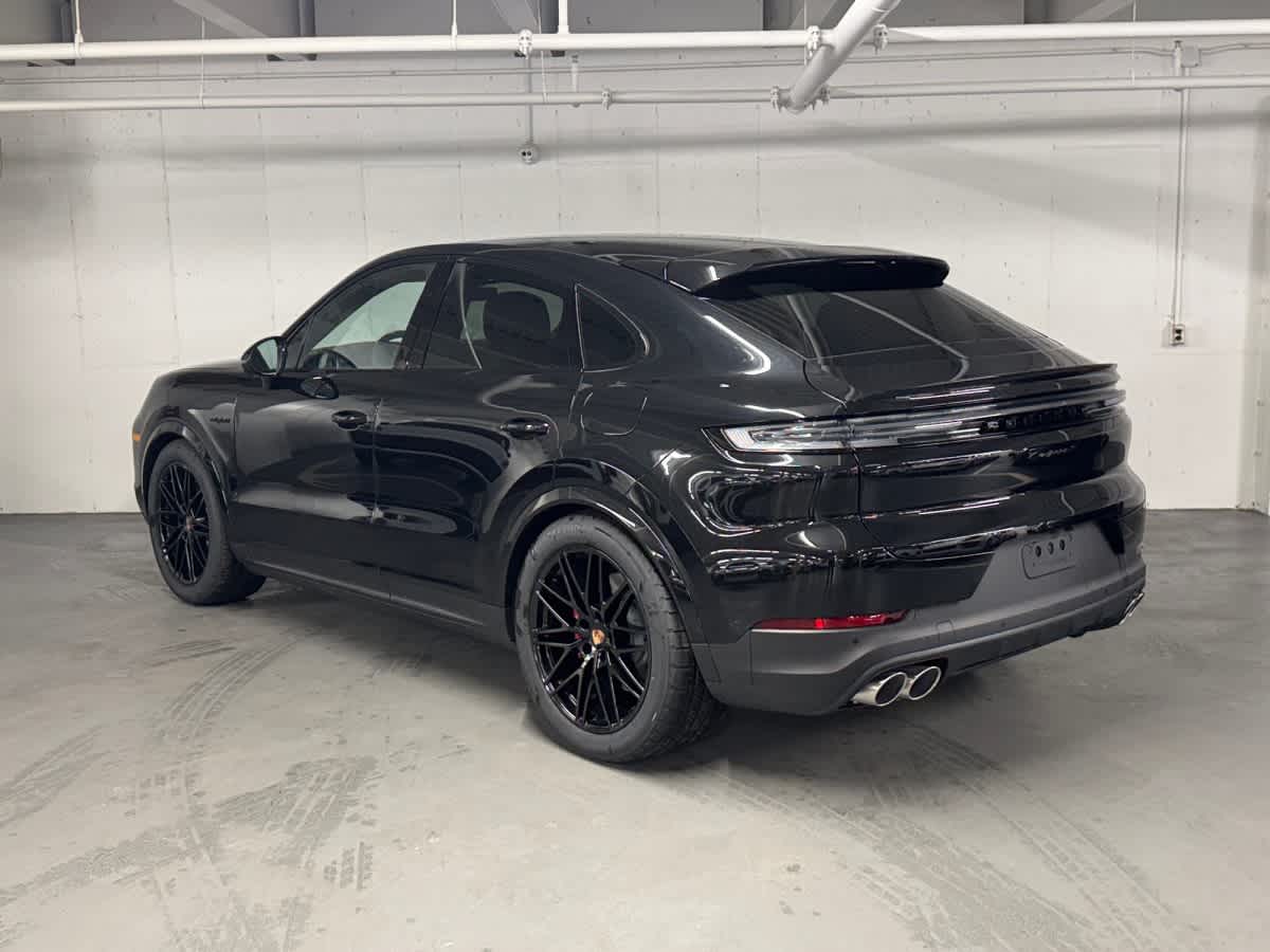 new 2026 Porsche Cayenne car