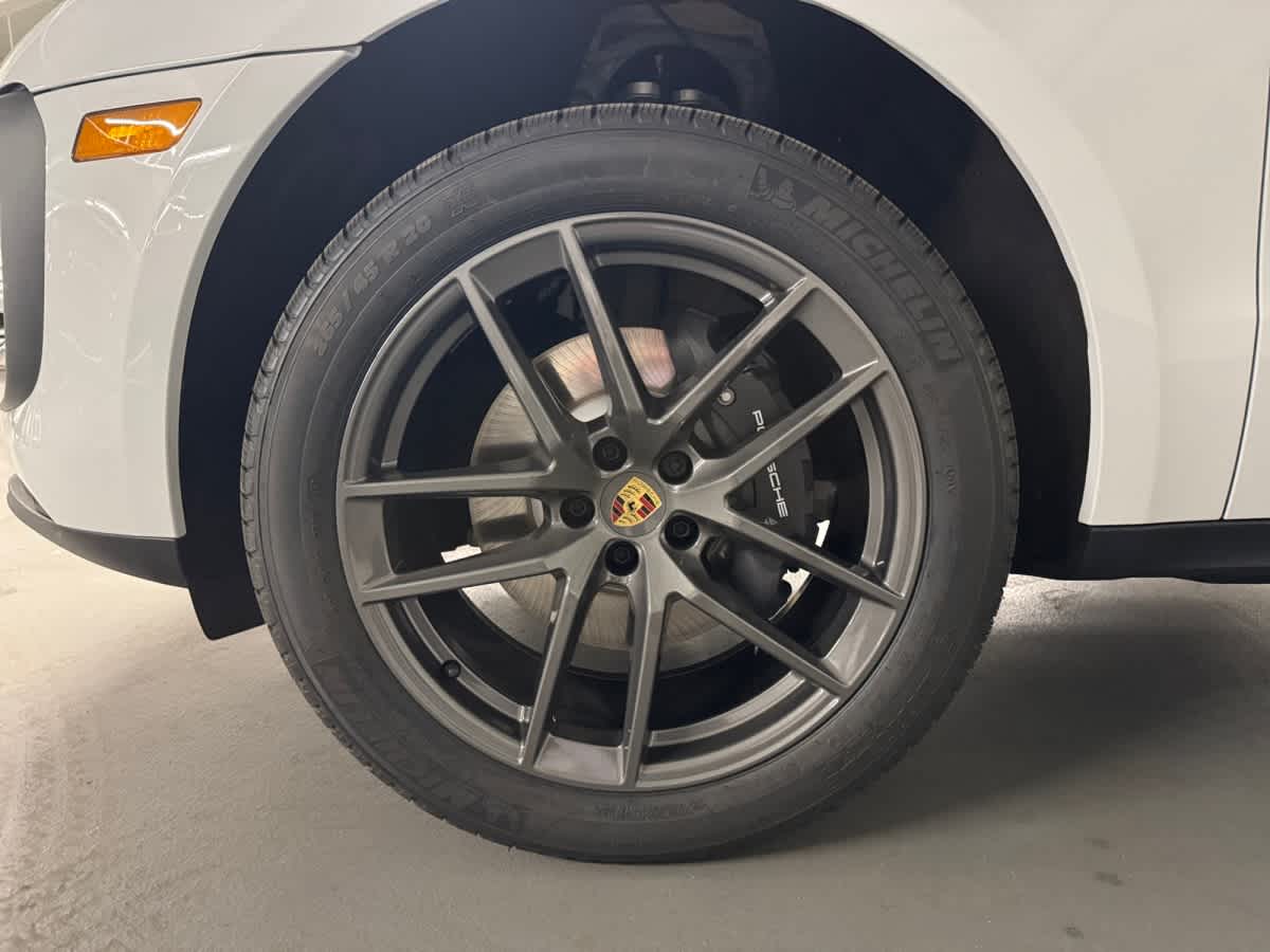 new 2026 Porsche Macan car